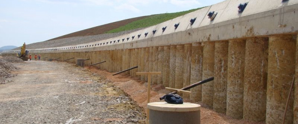 Gabionový obklad pilótovej steny, R4 Košice – Milhosť, SO220