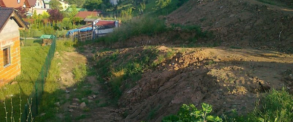 Oporné múry pri RD Slovenská Ľupča